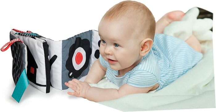 BLACK & WHITE BABY BOOK - Image 1