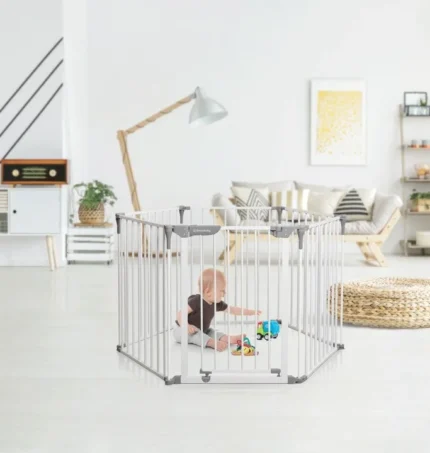 Dreambaby Royale Converta 3-in-1 Play-Pen, Gate & Fireplace Barrier – White