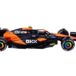 Bburago 1:24 McLaren MCL38 #4 Lando Norris with Driver Figure