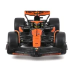 Bburago 1:24 McLaren MCL38 #4 Lando Norris with Helmet & Display Case