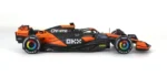 Bburago 1:24 McLaren MCL38 #81 Oscar Piastri with Helmet & Display Cas