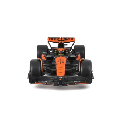 Bburago 1:24 Model Kit McLaren MCL38 #4 Lando Norris