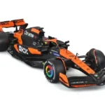 Bburago 1:24 Model Kit McLaren MCL38 #81 Oscar Piastri
