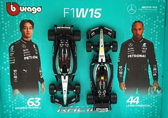 Bburago 1:43 Mercedes-AMG F1 W15 Twin Pack