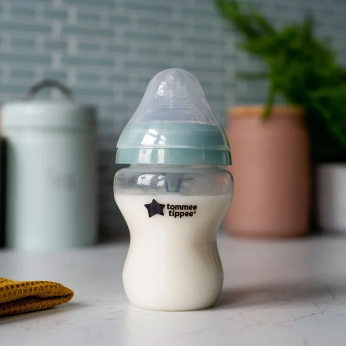 Tommee Tippee Advanced Anti-Colic Baby Bottle 260ml