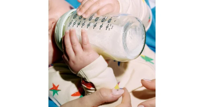 Tommee Tippee Natural Start Glass Baby Bottle 250ml